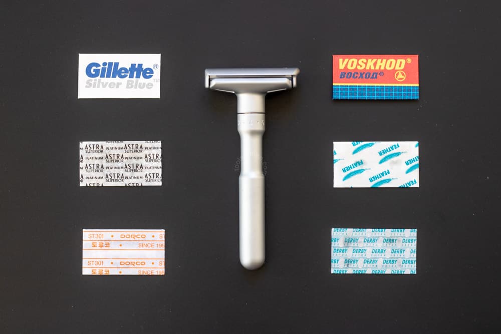 merkur futur next to six different razor blades