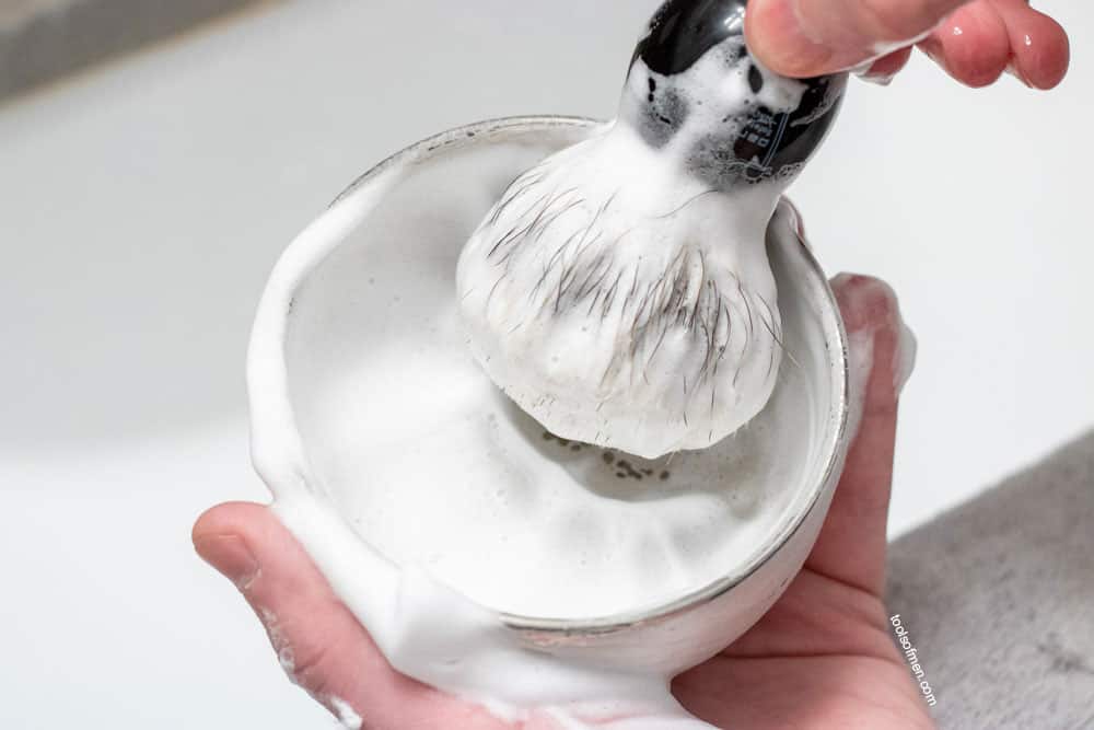 How to Lather Shaving Cream A StepbyStep Picture Guide